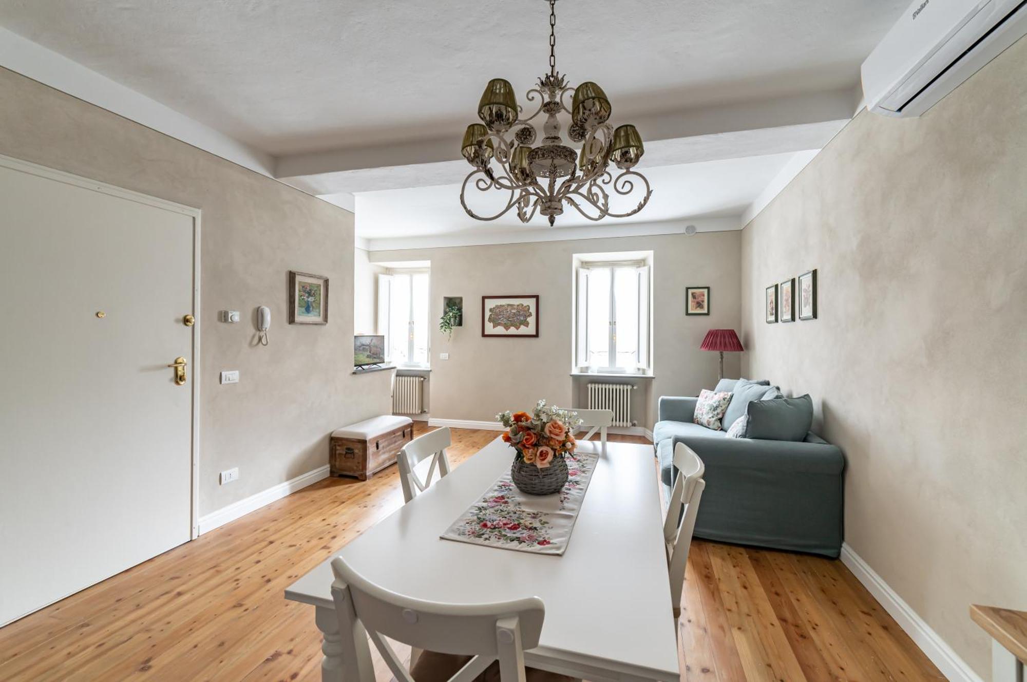 Modern Apartment In The Heart Of Lucca! المظهر الخارجي الصورة